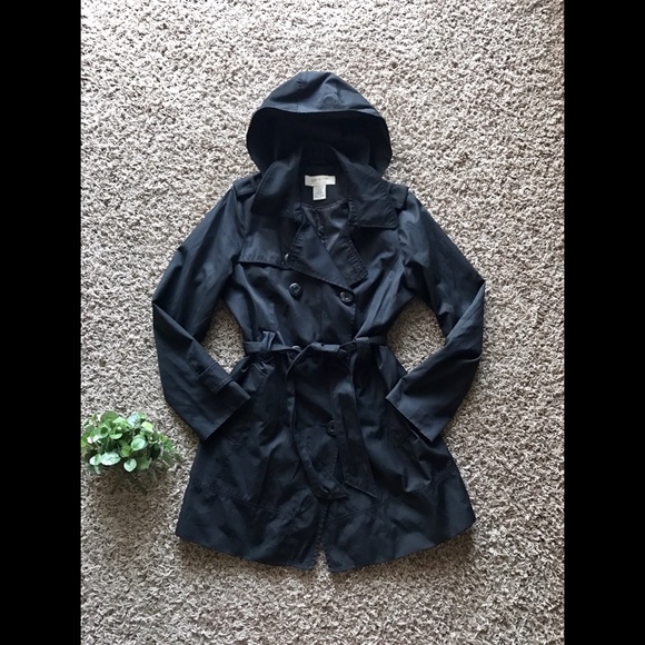 Jones New York Jackets & Blazers - NWOT Jones New York water resistant trench coat